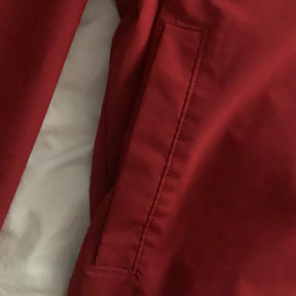 Red jacket - Picture 5 of 6